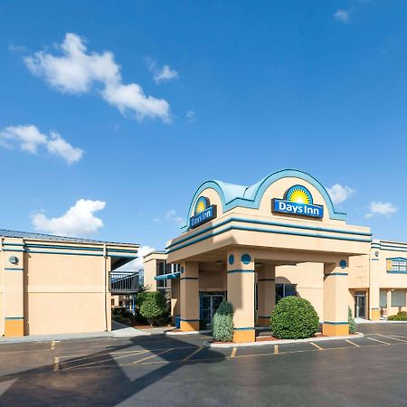 Days Inn By Wyndham Oklahoma City Fairground Екстериор снимка