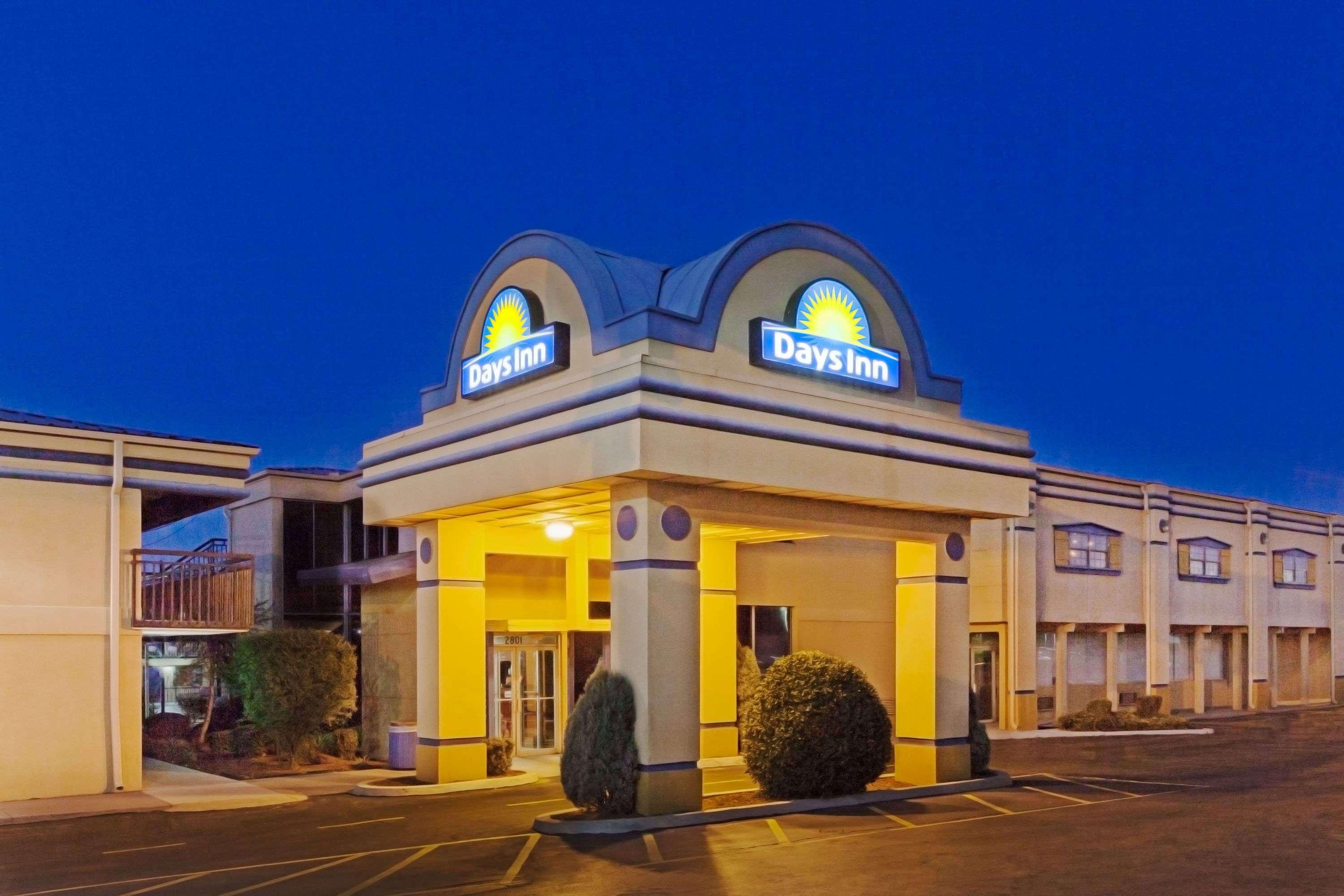 Days Inn By Wyndham Oklahoma City Fairground Екстериор снимка