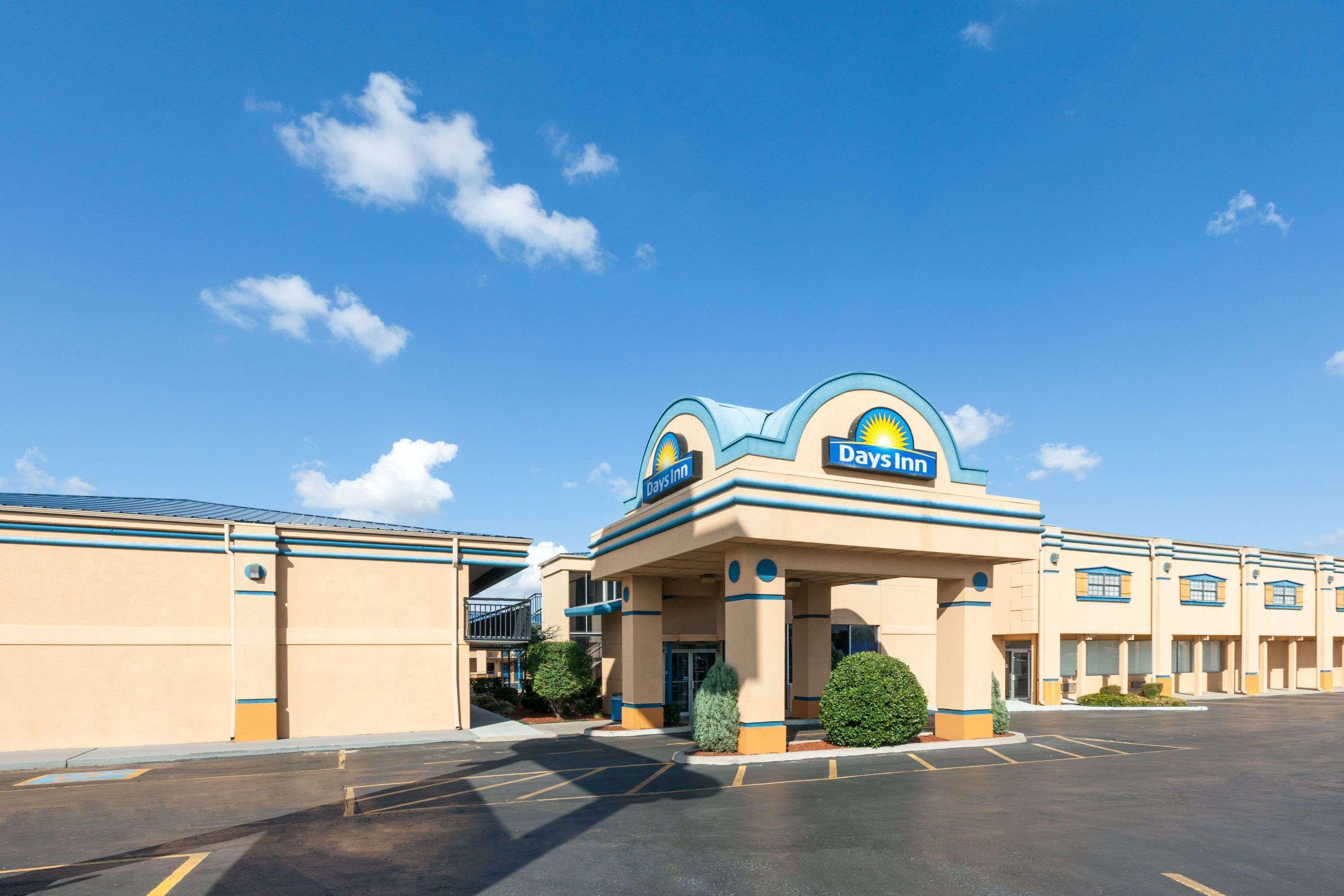Days Inn By Wyndham Oklahoma City Fairground Екстериор снимка